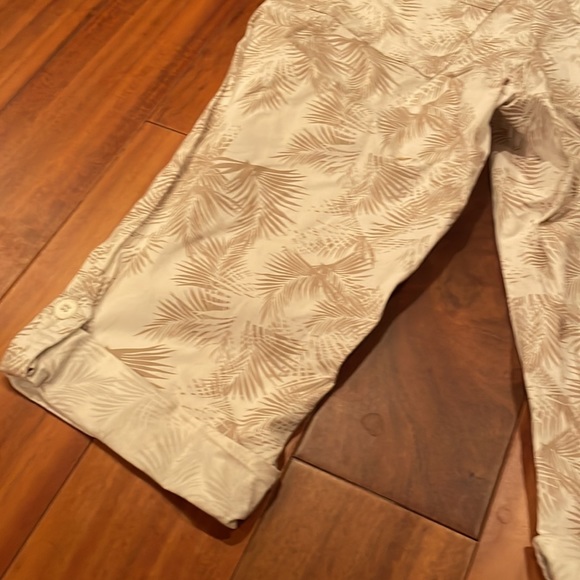 LEE MID RISE SKIMMER SHORTS - Picture 8 of 9